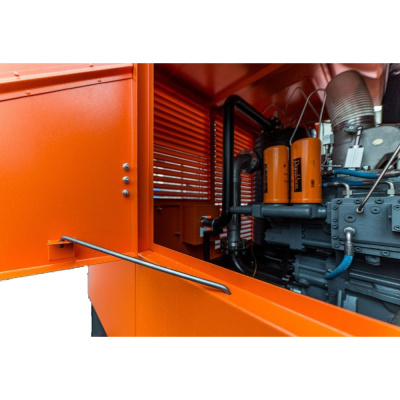 Компрессор ЗИФ-ПВ-10/2,5 на шасси